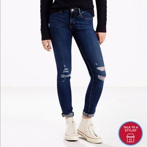NWT Levi’s High-Waisted 711 Skinny Jeans